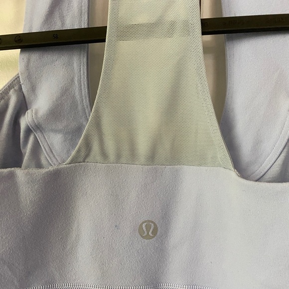 Lulu lemon women’s light blue tank top - Picture 3 of 3